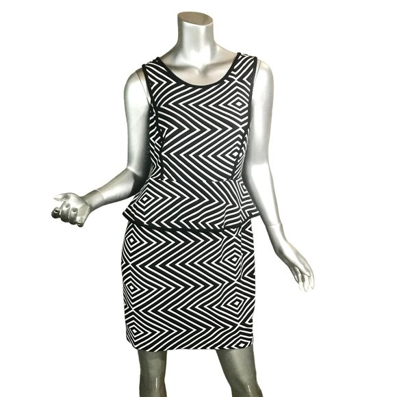Worthington Women's Size 6 Small Black & Whit Dress Peplum Style Striped Diamond - Picture 1 of 14